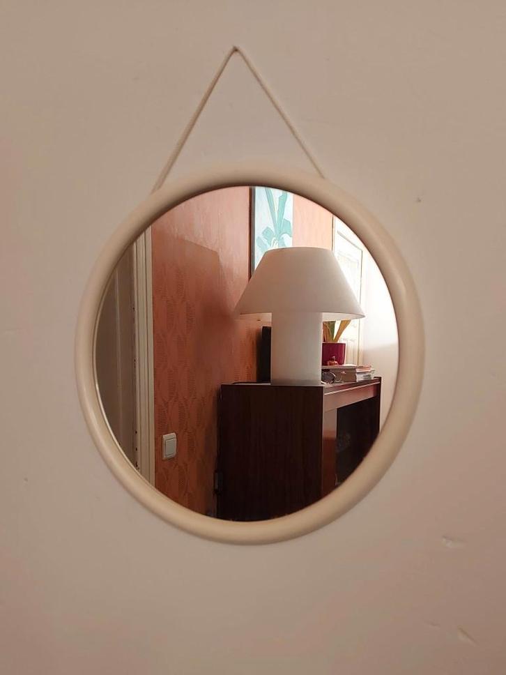 Mid-century ronde spiegel met wit frame, 1980s, Huis en Inrichting, Woonaccessoires | Spiegels, Zo goed als nieuw, Minder dan 50 cm
