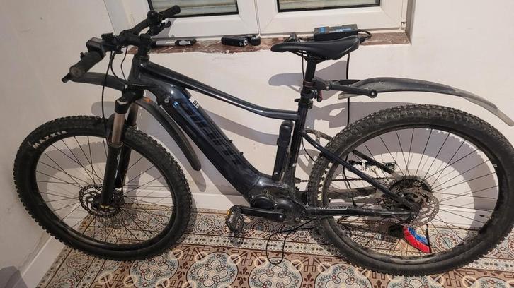 Giant Fathom E+ Pro 2 – 625Wh – Gunmetal Black – Maat M, Fietsen en Brommers, Elektrische fietsen, Zo goed als nieuw, Giant, Ophalen