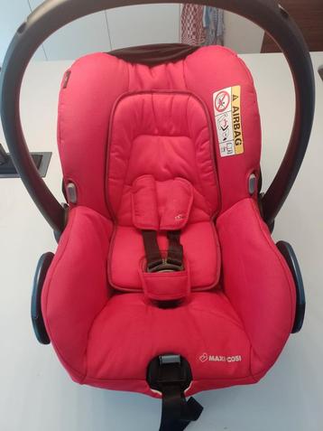 Maxi cosi 0 tot 13 kg disponible aux enchères