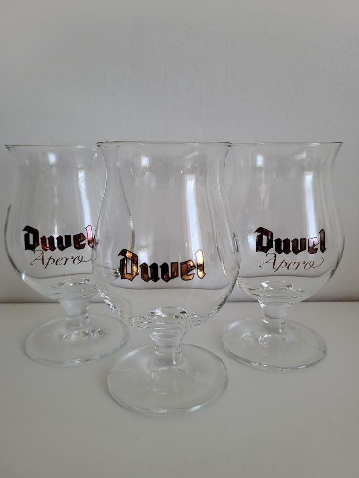 3 kleine apero glaasjes duvel bierglas 13 cm gouden letters, Verzamelen, Biermerken, Zo goed als nieuw, Glas of Glazen, Duvel