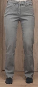 Armani Jeans grijze spijkerbroek, Kleding | Dames, Ophalen of Verzenden, Zo goed als nieuw