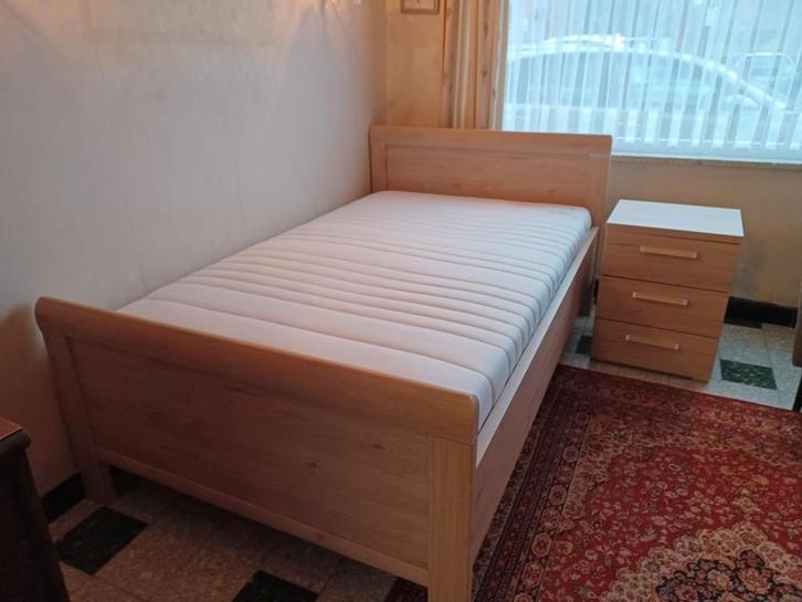 Seniorenslaapkamer, Huis en Inrichting, Slaapkamer | Complete slaapkamers, Zo goed als nieuw, Eenpersoons, Ophalen