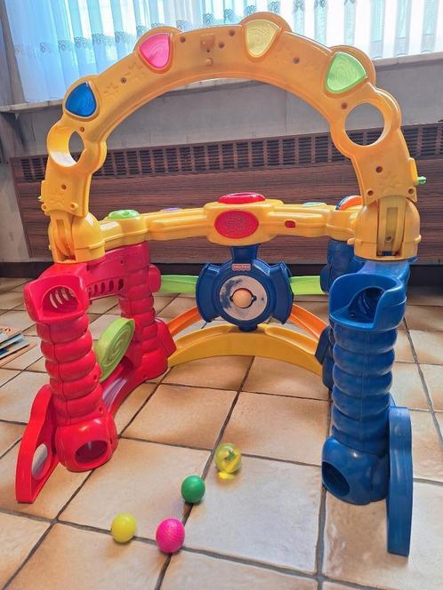 Grote kleurige glijbaan/speelbaan met balletjes voor kindere, Kinderen en Baby's, Speelgoed | Buiten | Los speelgoed, Gebruikt
