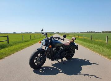 Te koop — Indian Scout Bobber 2024 - Bijna nieuwstaat - beschikbaar voor biedingen