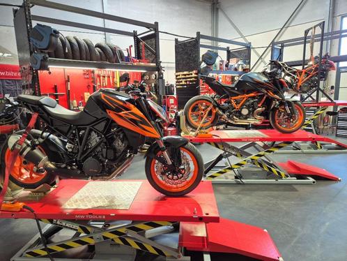 Motorbanden, herstellingen, onderhoud,... regio Roeselare, Motoren, Onderdelen | Merk-onafhankelijk, Nieuw, Ophalen