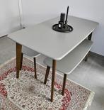 Design eettafel met twee zitbanken, Huis en Inrichting, Tafels | Eettafels, Ophalen, Zo goed als nieuw