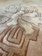 Echt Heerlijk Hoogpolig wollen tapijt 300x240cm, Huis en Inrichting, Stoffering | Tapijten en Vloerkleden, Ophalen, Zo goed als nieuw
