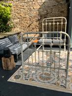 Smeedijzeren bed, Antiek en Kunst, Antiek | Meubels | Bedden, Ophalen