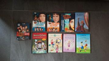 Lot 8 Kinderboeken en DVD beschikbaar voor biedingen
