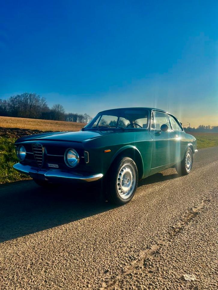 Alfa GT junior brievenbus 67, Auto's, Alfa Romeo, Particulier, GT, Benzine, Groen, Bruin, Ophalen