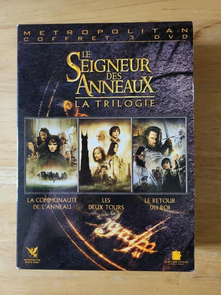 Coffret DVD trilogie Le Seigneur des Anneaux version cinéma, CD & DVD, DVD | Science-Fiction & Fantasy, Comme neuf, Fantasy, Coffret