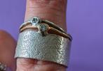 Ring zilver goud met briljanten, Handtassen en Accessoires, Ringen, Nieuw, Goud, 20 of groter, Met edelsteen