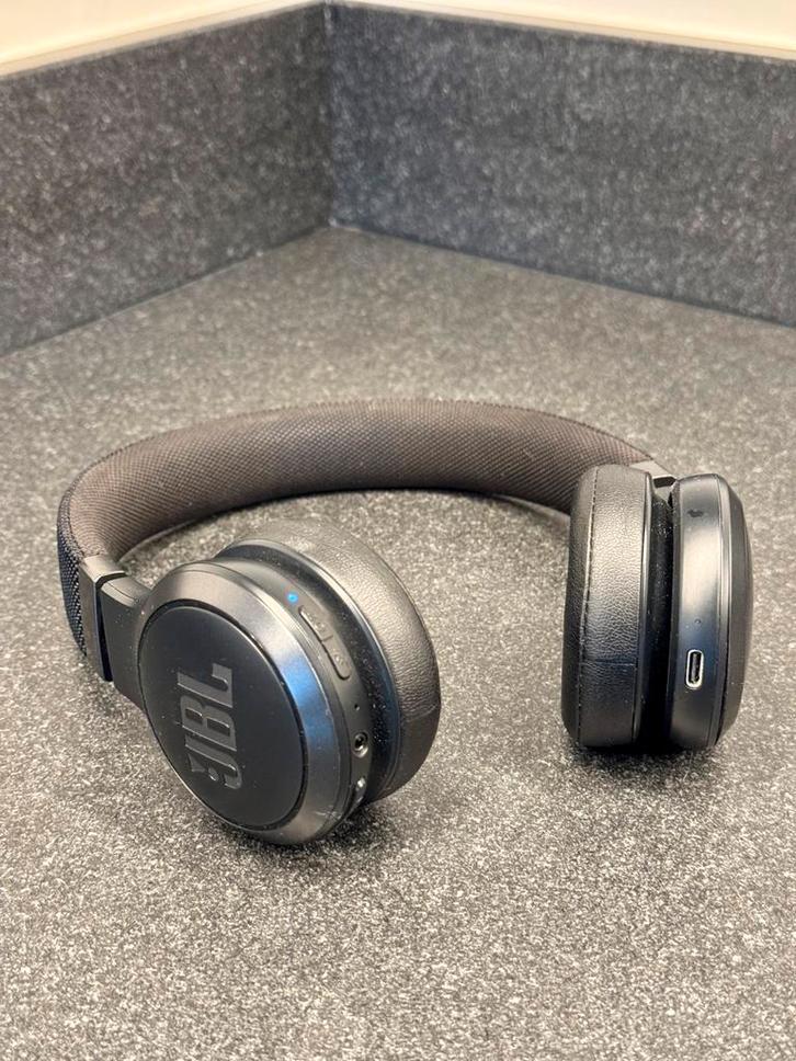 JBL 460NC (Bluetooth + Noise Cancelling), Audio, Tv en Foto, Hoofdtelefoons, Gebruikt, Op oor (supra aural), Overige merken, Bluetooth
