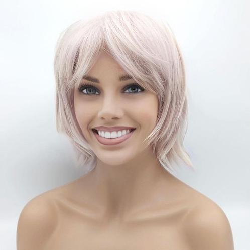 Trendy pixie pruik kort haar in laagjes met plukjes ( sample, Bijoux, Sacs & Beauté, Beauté | Soins des cheveux, Neuf, Perruque ou Extension de cheveux