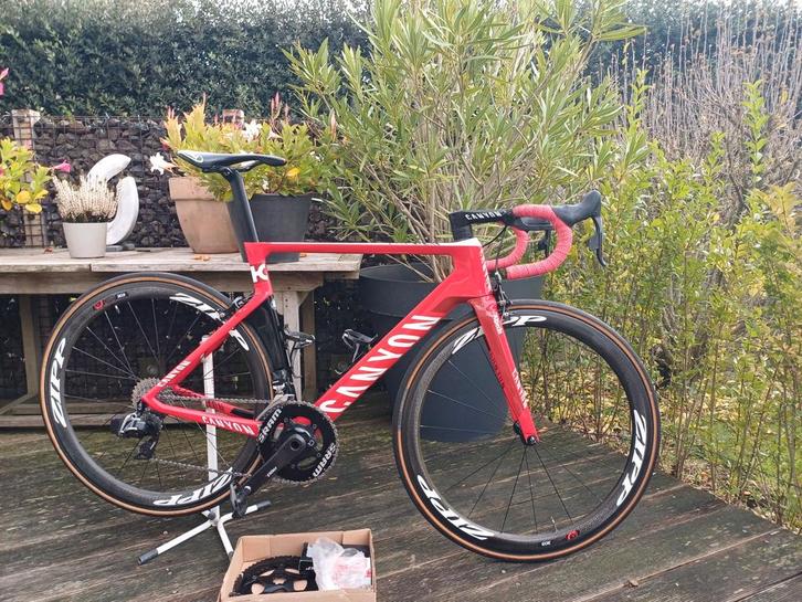 Canyon aeroad cf slx, Fietsen en Brommers, Fietsen | Racefietsen, Ophalen