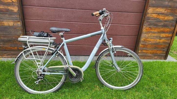 Elektrische Fiets Qwic in Goede Staat, Fietsen en Brommers, Elektrische fietsen, Zo goed als nieuw, Qwic, Ophalen of Verzenden