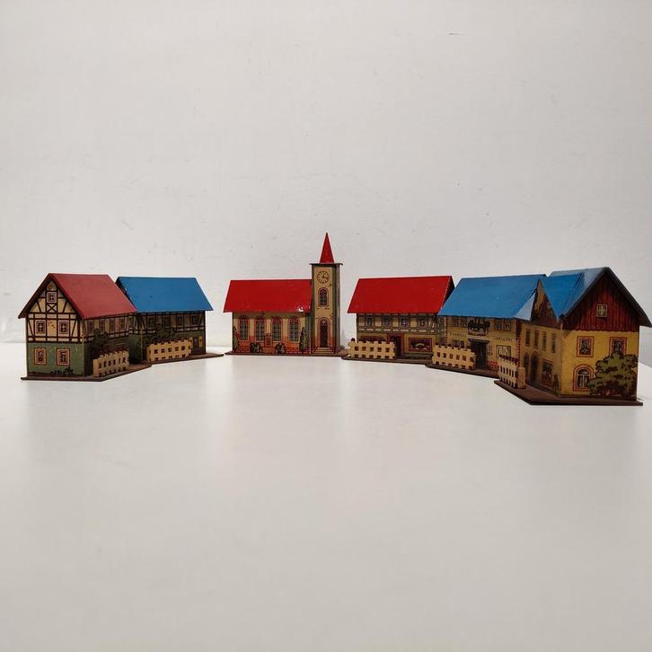 Modelhuizen in papier-maché en karton, 'Tiny mini'., Hobby en Vrije tijd, Modelbouw | Overige, Ophalen of Verzenden