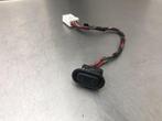 COMMUTATEUR VITRES ELECTRIQUES Mazda 626 (GE12 / 72 / 82), Utilisé, Mazda