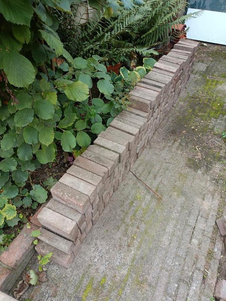 Gratis klinkers en betontegels, Tuin en Terras, Tegels en Klinkers, Gebruikt, Klinkers, Ophalen