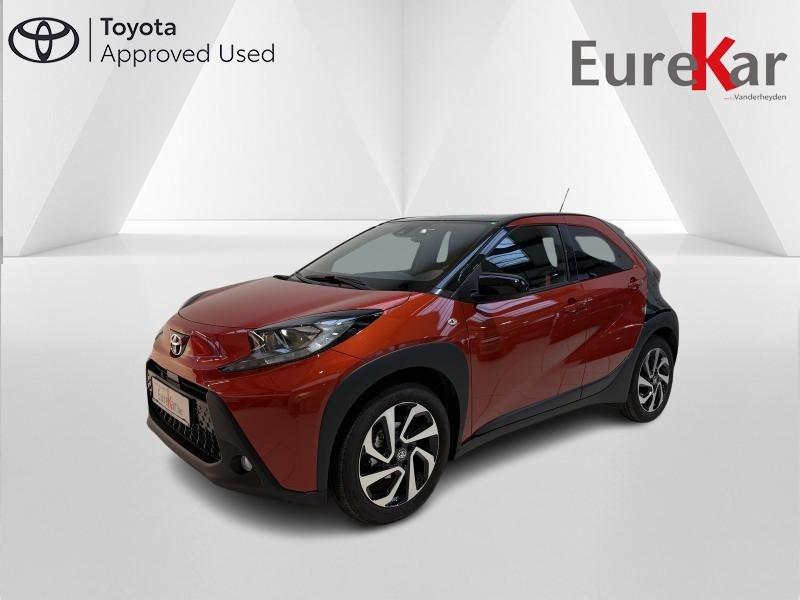 Toyota Aygo X PULSE, https://public.car-pass.be/vhr/61f3056e-f416-467b-b5a4-cac0fac409b1, Achat, 998 cm³, Euro 6