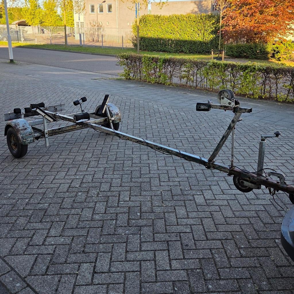 Boottrailer voor Rubberboot / Speedboot etc., Enlèvement
