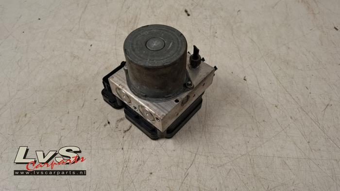 ABS Pomp van een Opel Astra, Gebruikt, -, -, Opel