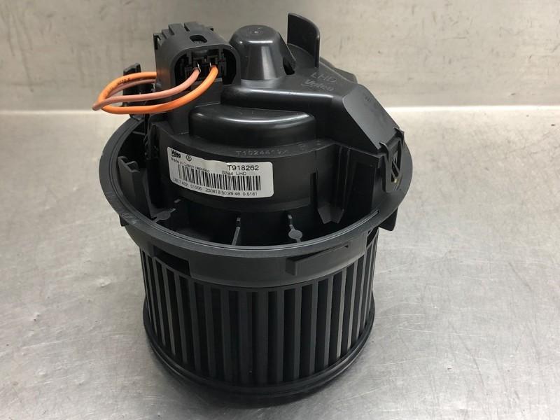 KACHEL VENTILATORMOTOR Toyota Aygo (B40) (|T1024419X|), Auto-onderdelen, Airco en Verwarming, Toyota, Gebruikt