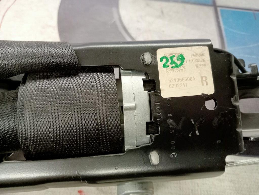 PEUGEOT 607 (9D, 9U) (2000-present) Front Left Seatbelt 5145, Gebruikt, -, -, Ophalen of Verzenden