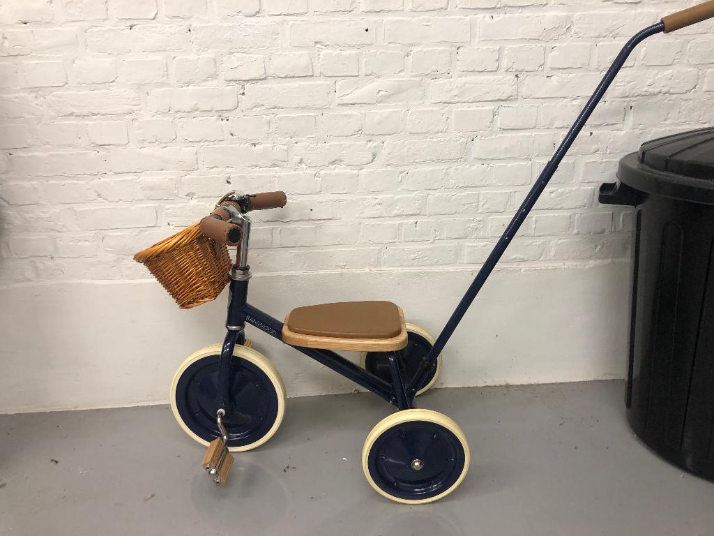 Driewieler fiets, Ophalen, Zo goed als nieuw, Banwood, Duwstang