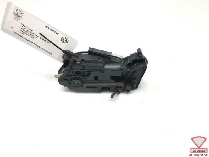 vw golf 6 slotmechaniek portierslot rechts achter 5k4839016b, Auto-onderdelen, Gebruikt, Volkswagen, Volkswagen AG, Achter