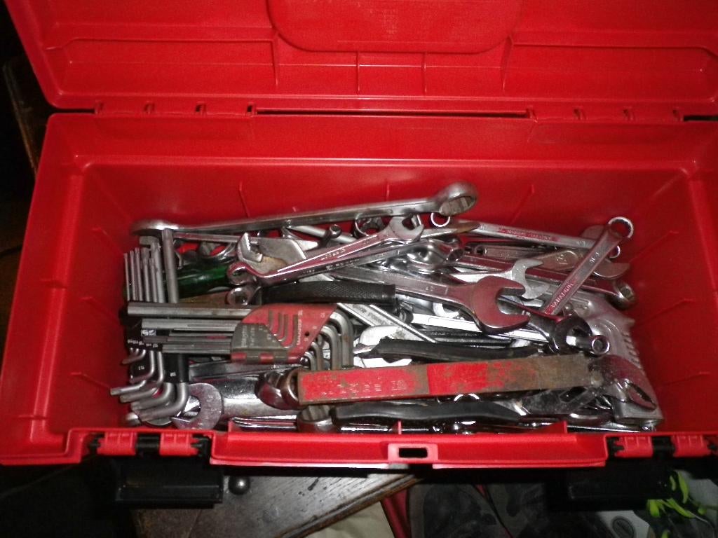 Coffre à Outils, Enlèvement, Utilisé