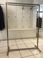 5 kledingsrekken, Ophalen