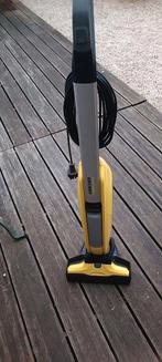 Dweilmachine KARCHER, Maison & Meubles, Produits de nettoyage, Enlèvement, Autres types