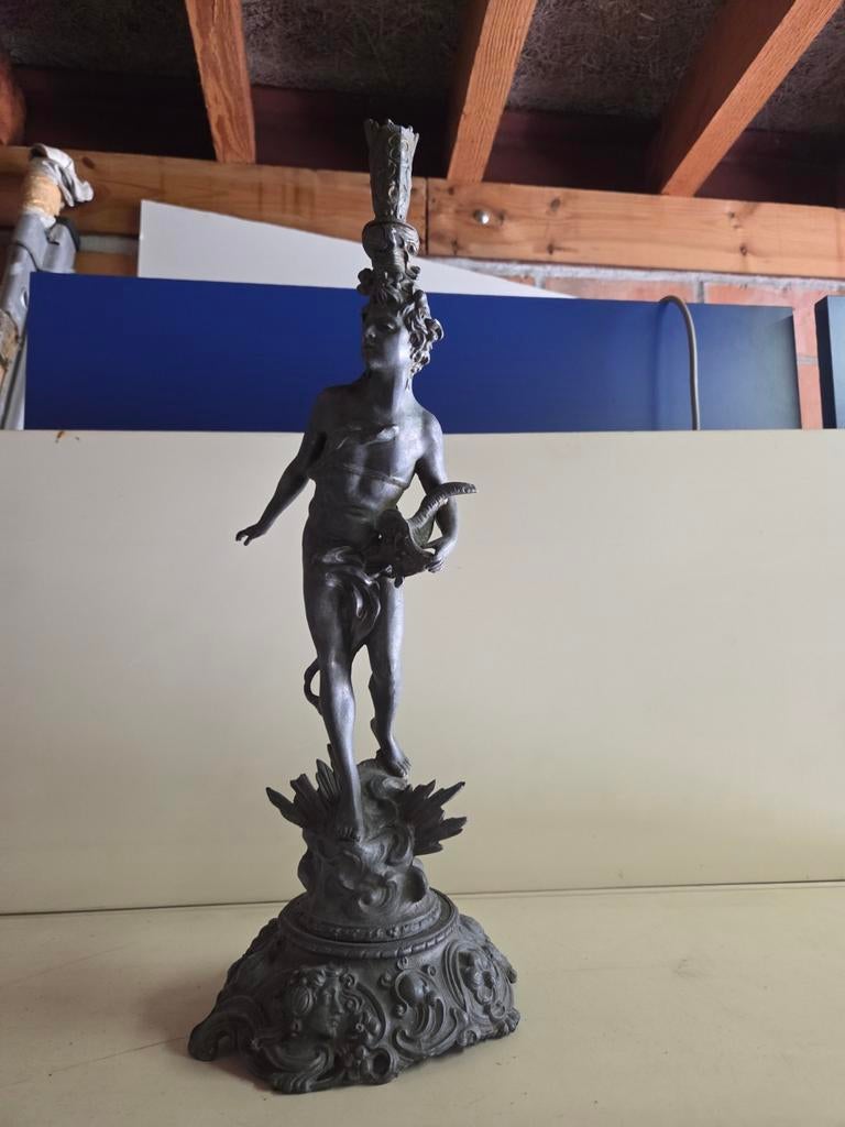 Beeldje zamak, Ophalen