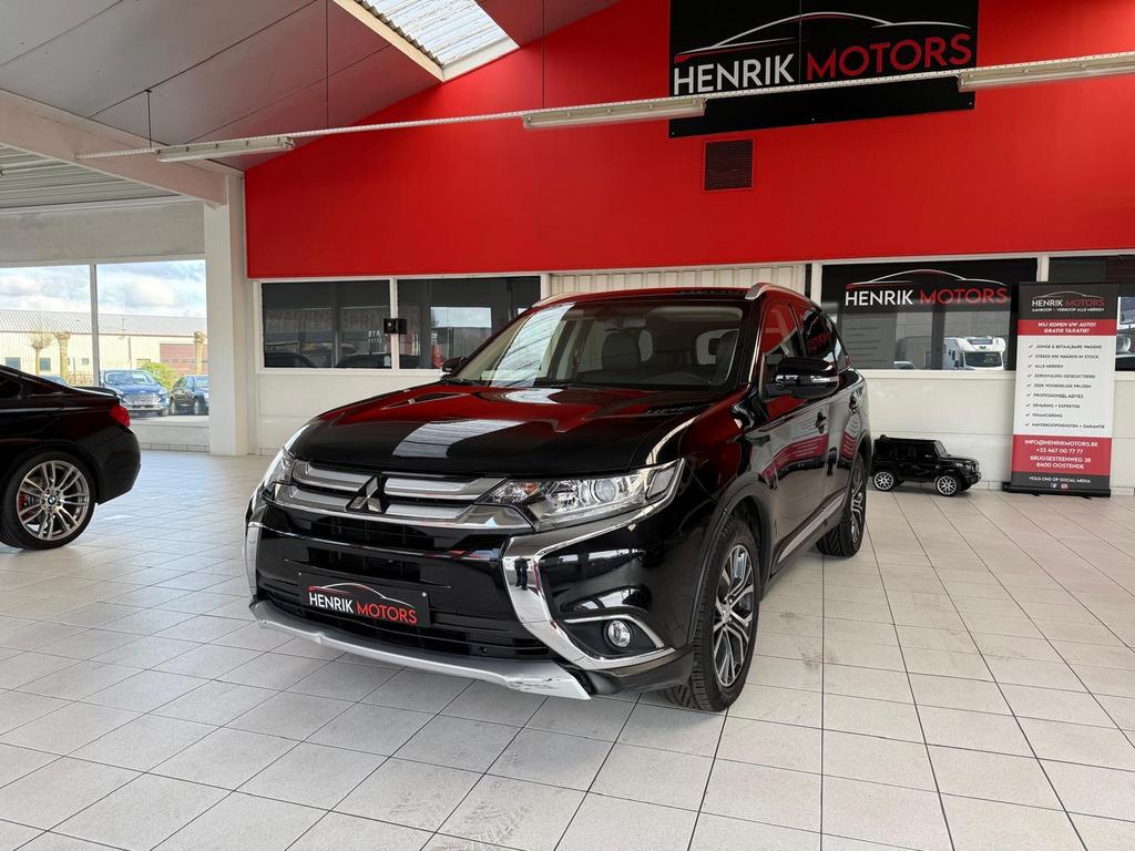 Mitsubishi Outlander 2.0i •AUTOMAAT• •CRUISE• •NAVI• •7 pl.•, Auto's, Mitsubishi, Automaat, Outlander, Bedrijf, Te koop