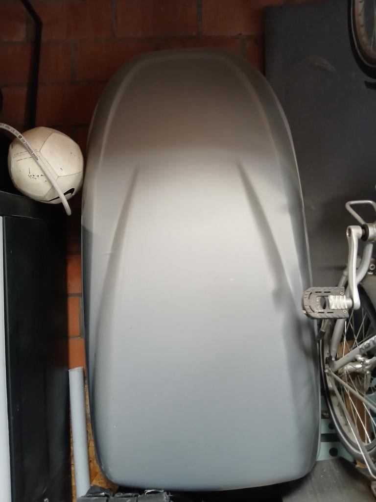 Vend coffre toit et barres, Ophalen