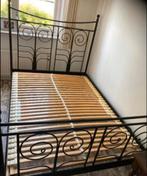 Bed met spijlen zwart zonder matras 140x 200, Huis en Inrichting, Slaapkamer | Bedden, Ophalen of Verzenden, Zwart