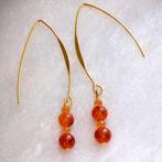 oorbellen parels rode vuuragaat, Handtassen en Accessoires, Oorbellen, Hangers, Met edelsteen, Nieuw, Ophalen of Verzenden