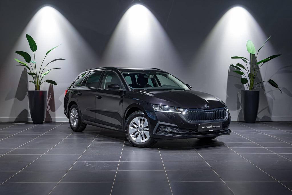Skoda Octavia Combi 1.0 TSI 81kW Ambition CARPLAY | ZETELVER, Auto's, Voorwielaandrijving, Bedrijf, 5 deurs, 3 cilinders
