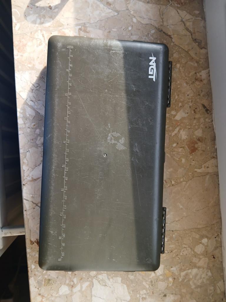 Boîte de montage NGT avec boîte à pêche, Enlèvement ou Envoi