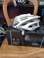 Casques de vélo, Enlèvement