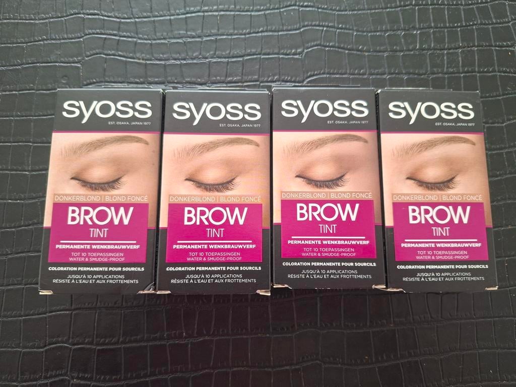 Wenkbrauw verf donkerblond, Ophalen