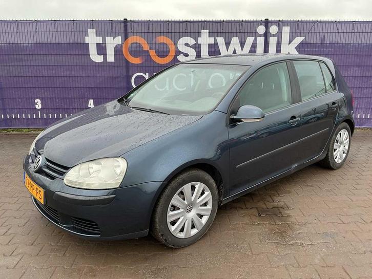 2004 - Volkswagen - Golf - 1.6 Trendline - Voiture particuli, Autos, Volkswagen, Entreprise, Golf, Essence, Euro 4, Hatchback