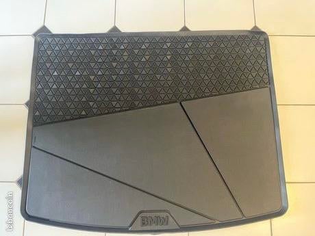 Bmw active tourer U06 tapis coffre orijinal, Enlèvement, Utilisé