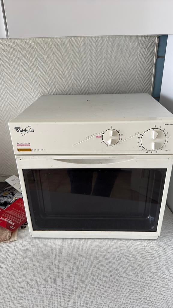 Microgolfoven, Enlèvement, Utilisé, Autoportant