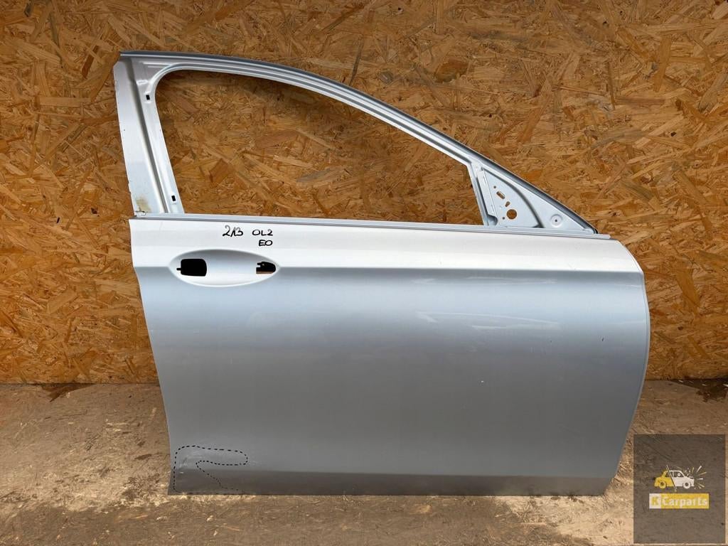 Mercedes Classe E W213 porte avant droite, Autos : Pièces & Accessoires, Mercedes-Benz AG, Mercedes-Benz, Utilisé, Mercedesstrasse 120
70372  Stuttgart, DE