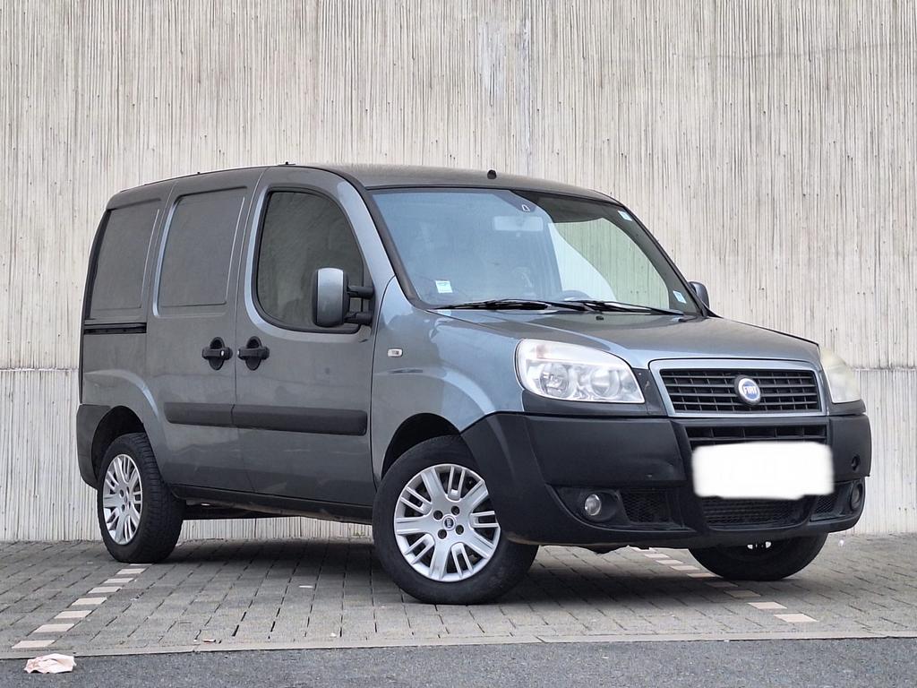 Fiat doblo  1.3 DIESEL, Offres d'emploi, Emplois | Chauffeurs