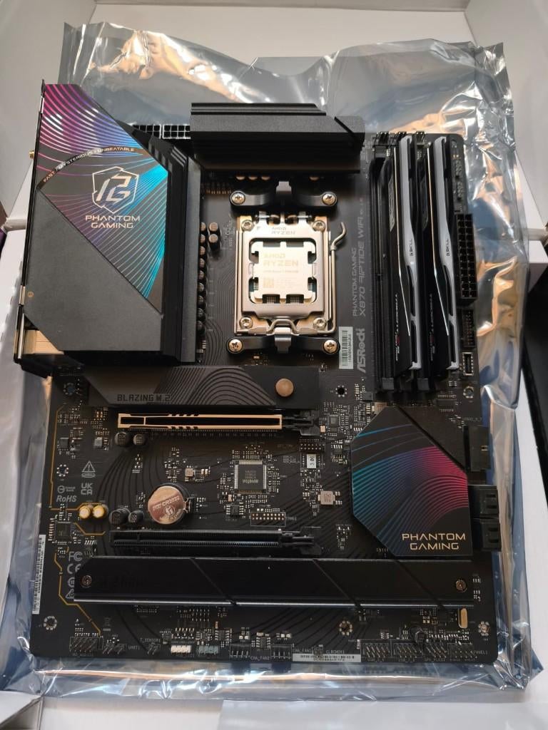 Upgradekit 7800X3D - X870 RIPTIDE - 32 GB 6000 CL30, Computers en Software, Moederborden, Zo goed als nieuw, AMD, Ophalen of Verzenden