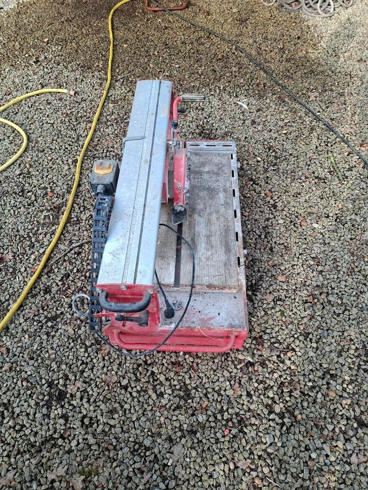 Tegelzaag - tegelzaag, Doe-het-zelf en Bouw, Gereedschap | Zaagmachines, Ophalen