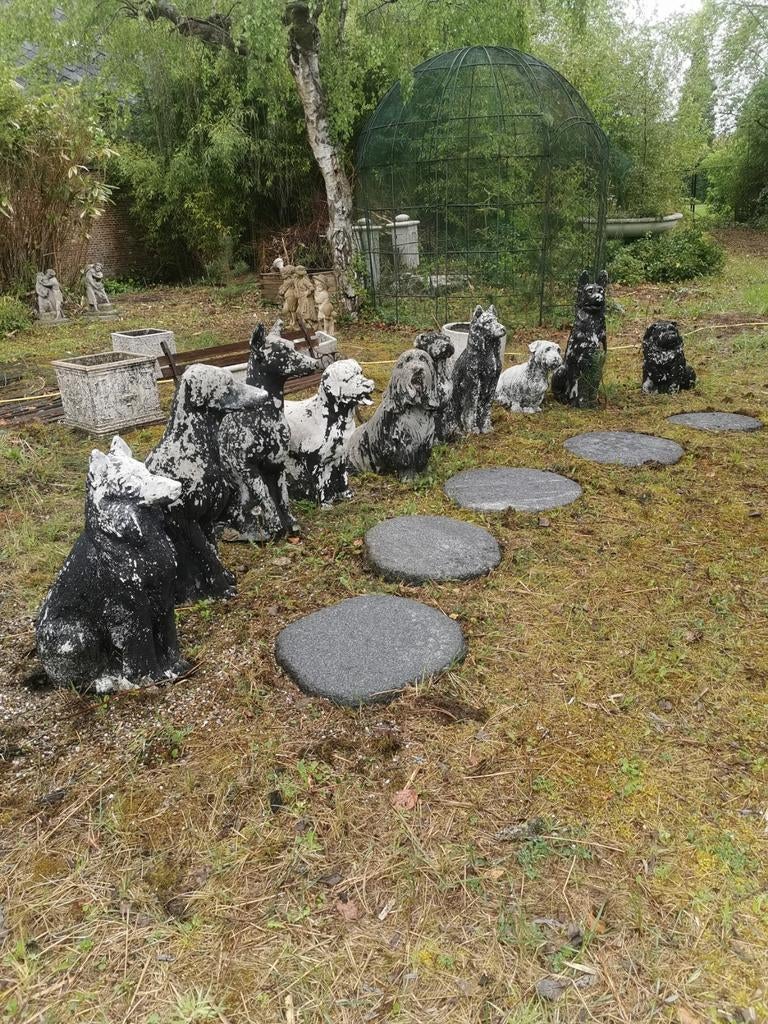 Vele diverse tuindecoratie, Enlèvement